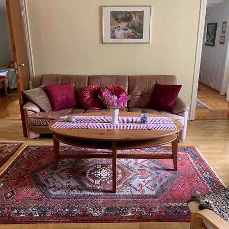 Almagarden Lantlig Miljoe Villa Svängsta Exterior foto